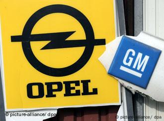 Opel and GM logos