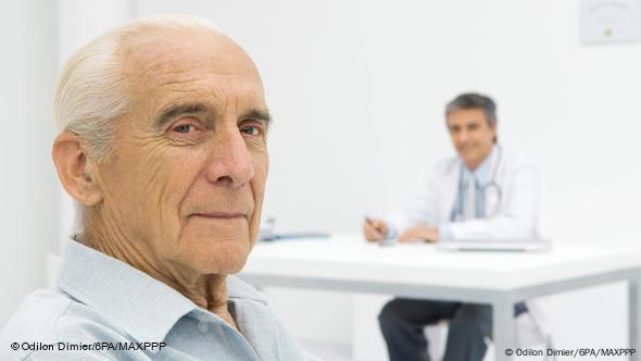 Algunos pacientes ancianos logran combatir el Alzheimer.